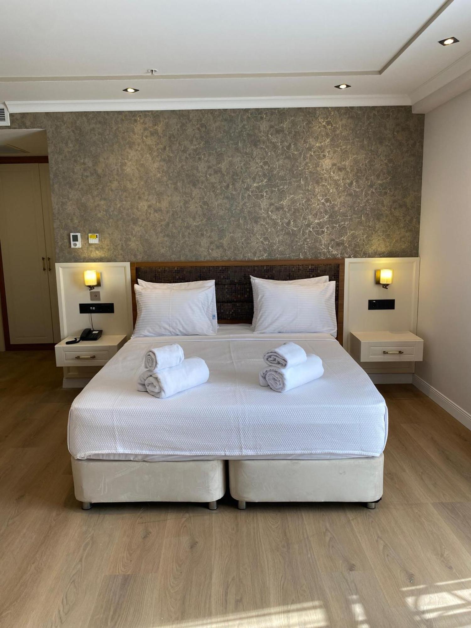 By Otel Niluefer Bursa Luaran gambar